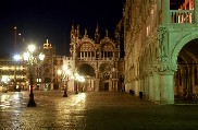 Piazzetta_Nacht